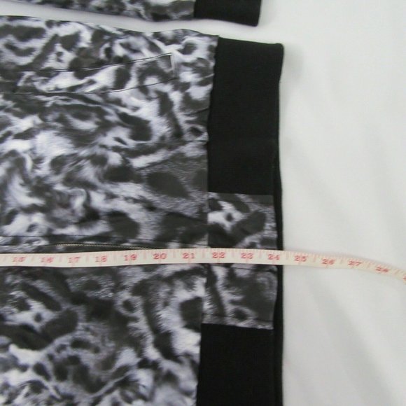 Monarda Jacket Zebra Pattern - Picture 7 of 7